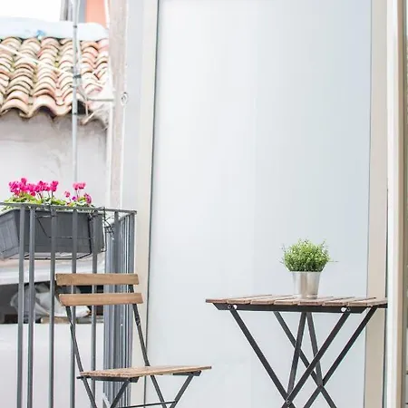 Apartament Dante *