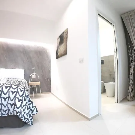 Dante Apartament *
