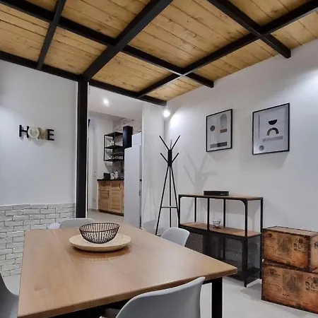 Dante Apartment Catania